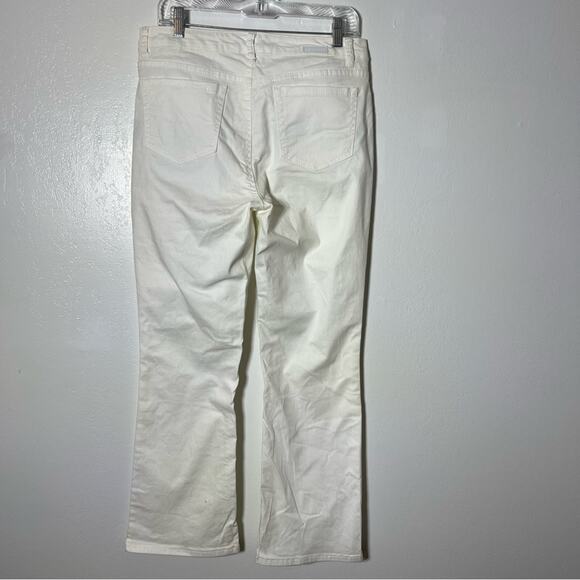 Jones New York Jeans, Size 10 Short. Mercer Bootcut. In excellent condition! - Picture 3 of 8